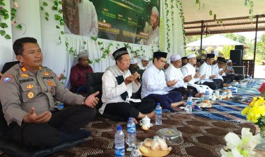 Kasat Binmas Polres Ketapang Hadiri Peringatan Maulid Nabi Muhammad SAW di Mushola Darul Aman 