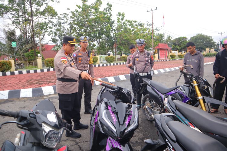 Satlantas Polres Sintang Tindak Aksi Balap Liar Kapolres Perintahkan Sanksi Tegas Pengendara yang Terlibat