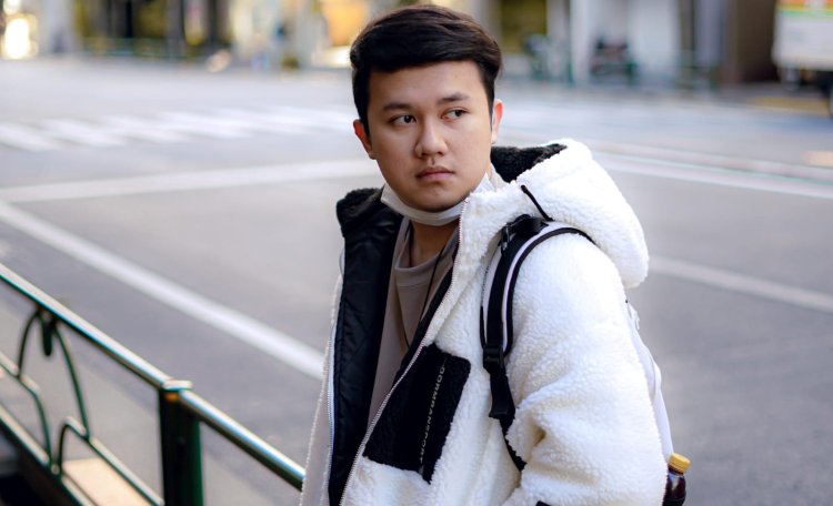 Adam Nur Ilham: Fotografer Multitalenta dan Perawat Lansia di Jepang