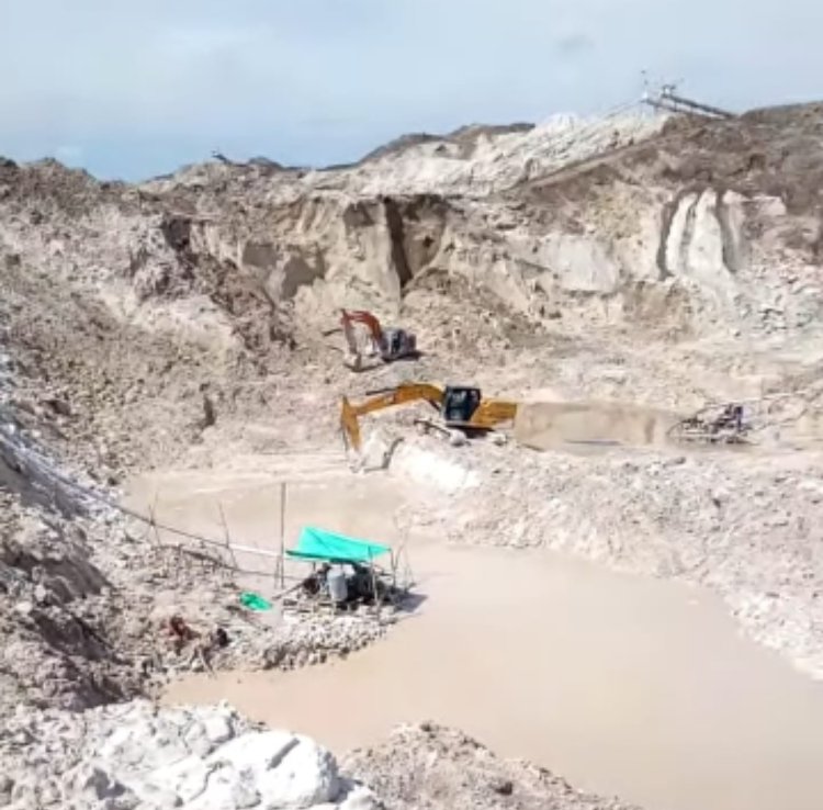 Roni Korban Kasus Pemukulan dugaan Bos PETI di Lokasi PETI menggunakan alat Berat excavator Minta Segera Di Proses Hukum