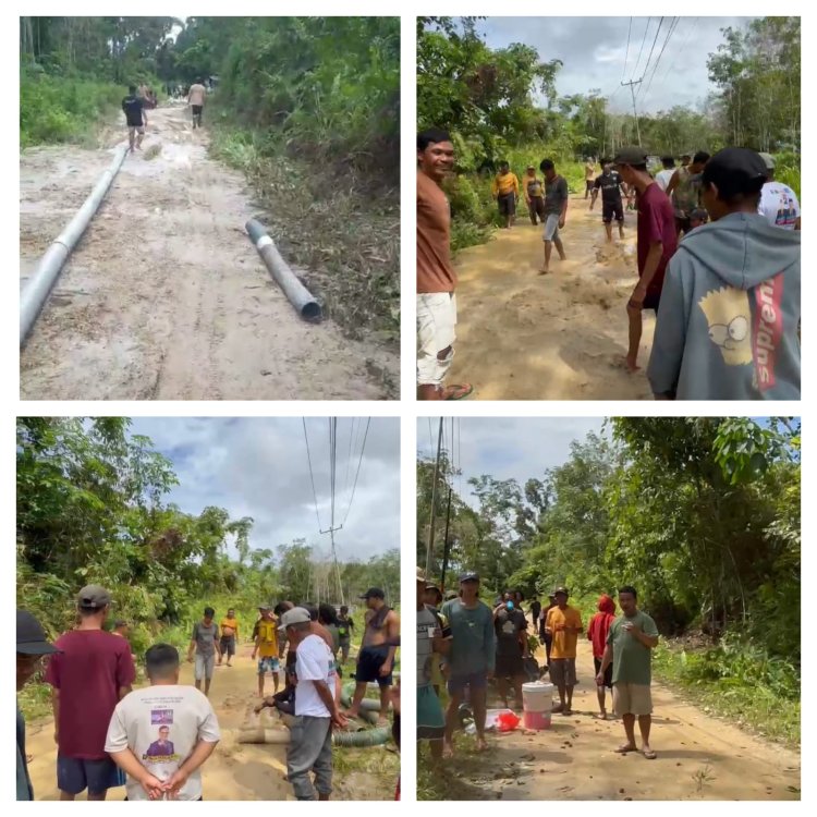 Prihatin Kondisi Terhadap Jalan poros Kabupaten Kecamatan Sepauk Dusun kelindang Desa sungai Raya Bergotong Royong Memperbaiki Jalan 