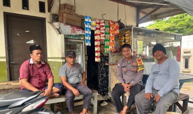 Bhabinkamtibmas Desa Sukatenang Melaksanakan Kunjungan ke Masyarakat