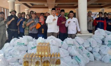 Baznas Kabupaten Bekasi Salurkan 200 Paket Sembako,Untuk Korban Puting Beliung di Desa Sumberjaya