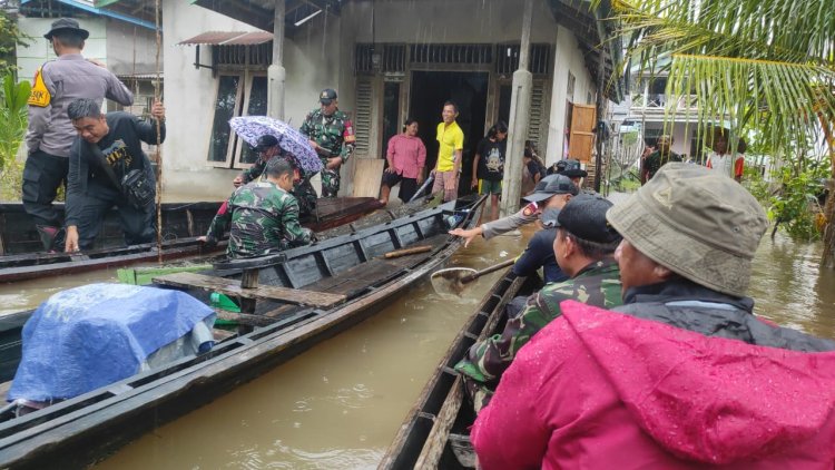 Pengecekan Kondisi Banjir di Dusun Mengkiang dan Dusun Borang Kecamatan Kapuas Kabupaten Sanggau
