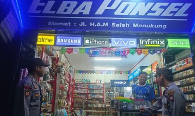 AKP Tri Jumadi Pimpin Patroli Malam Untuk Menjaga Kamtibmas Di Bulan Suci Ramadhan