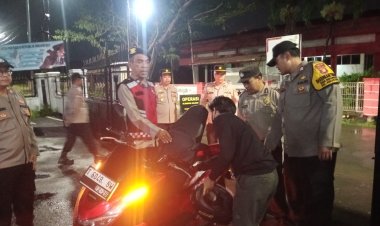 Dalam Memberikan Rasa Aman Kepada Masyarakat Kapolsek Tambelang Pimpin OKJ Untuk Antisipasi 3C dan Street Crime