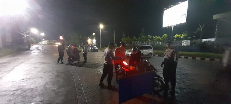Cegah kriminalitas di Hari Libur Panjang, Polsek Serang Baru Gelar Oprasi Kejahatan Jalanan 