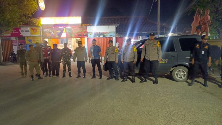 Sinergitas TNI-Polri Dalam Rangka Cipta Kondisi Polsek Tambelang Gelar Patroli Biru Gabungan 