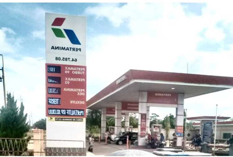 SPBU 64.785.08 Bodok Diduga Jual BBM Subsidi dengan Harga Tinggi Pakai Drum, Warga Geram dan Desak Kapolda Kalbar Bongkar Mafia BBM